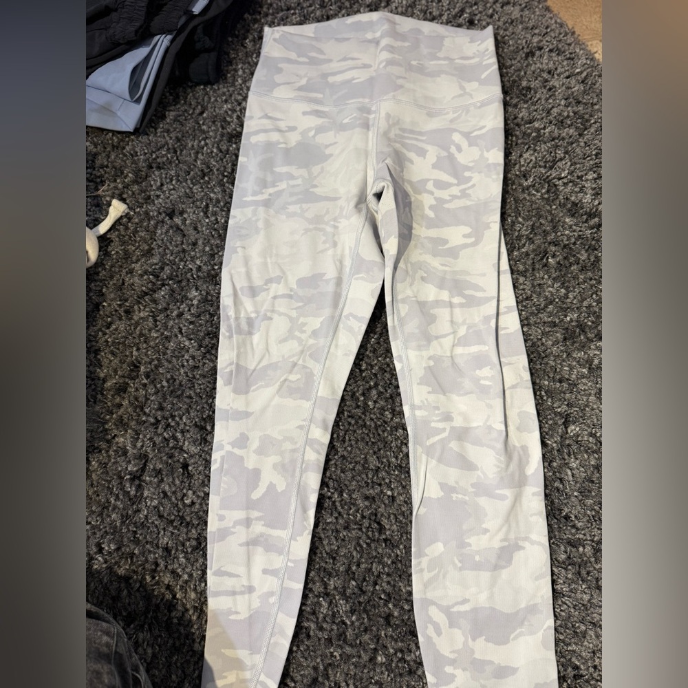 Lululemon leggings